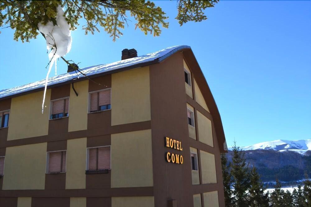 Family Hotel Como Ривизондоли Экстерьер фото